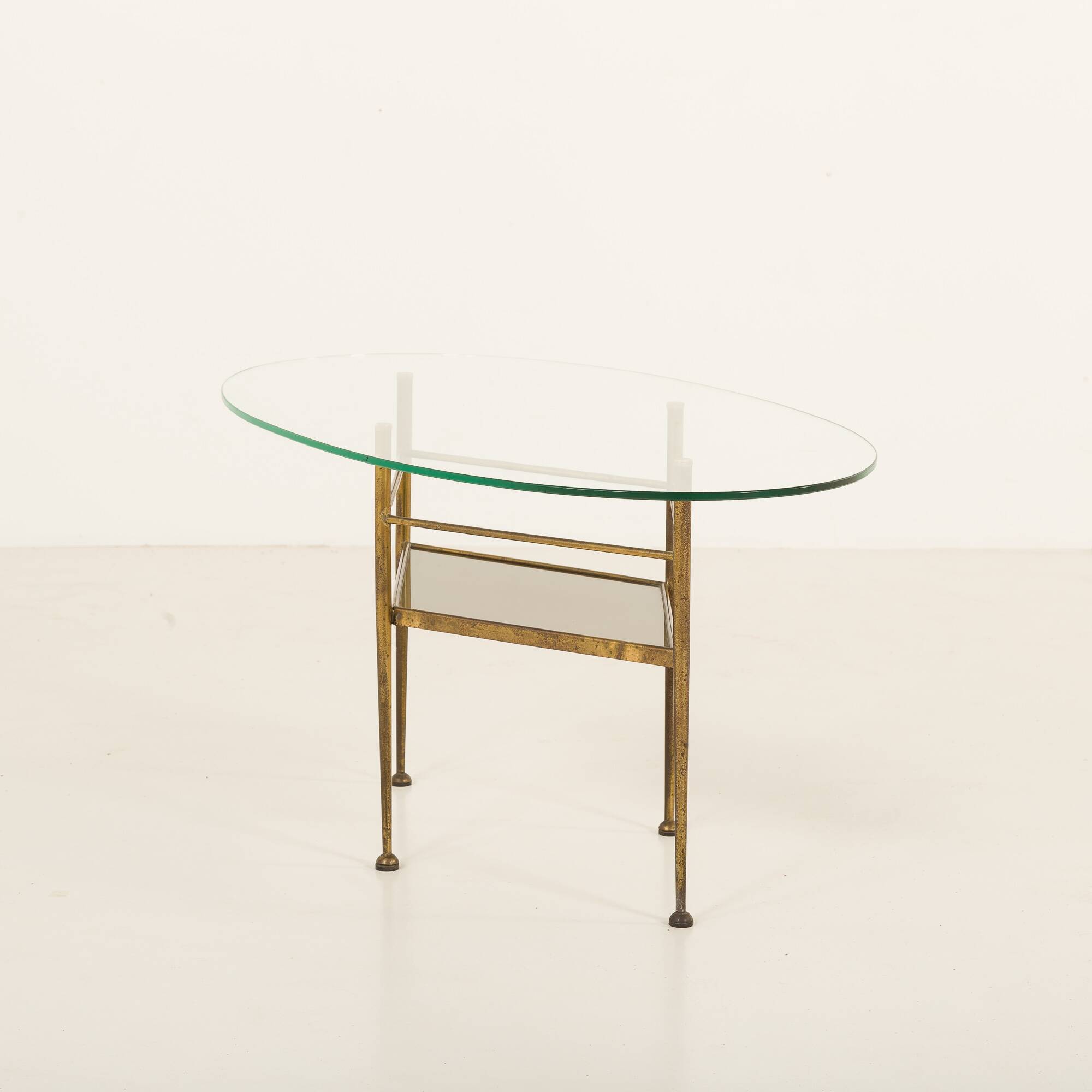 Table en verre et laiton de style italien des années 1970, inspirée par Gio Ponti.