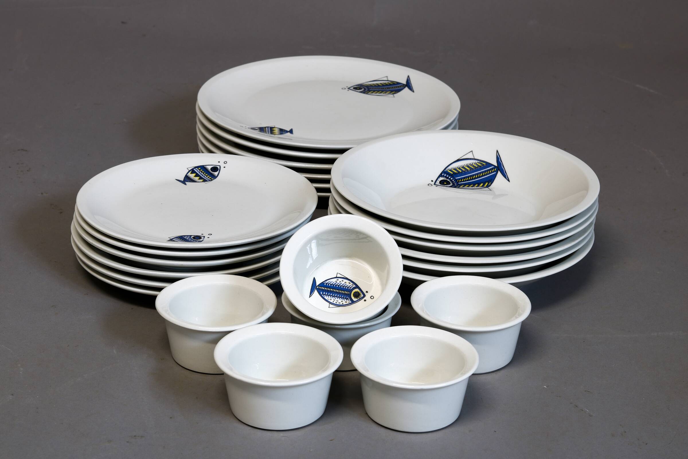 Villeroy & Boch Viking line dining set