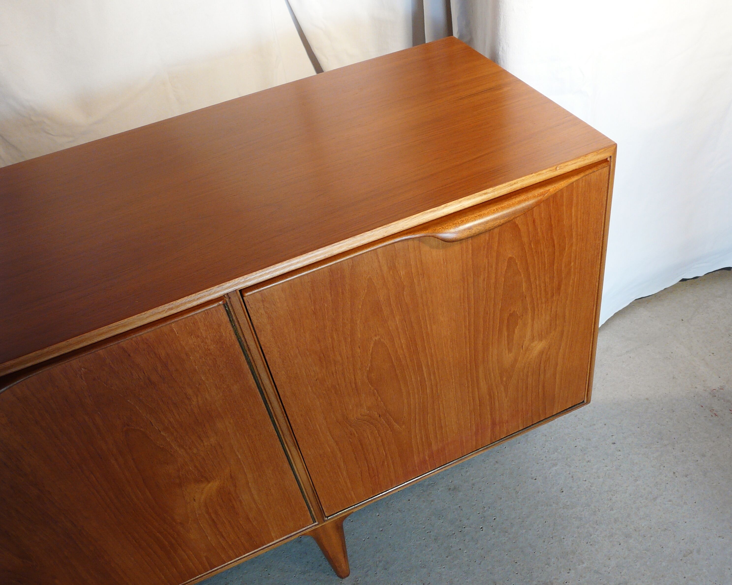 Scandinavian mcIntosh teak line