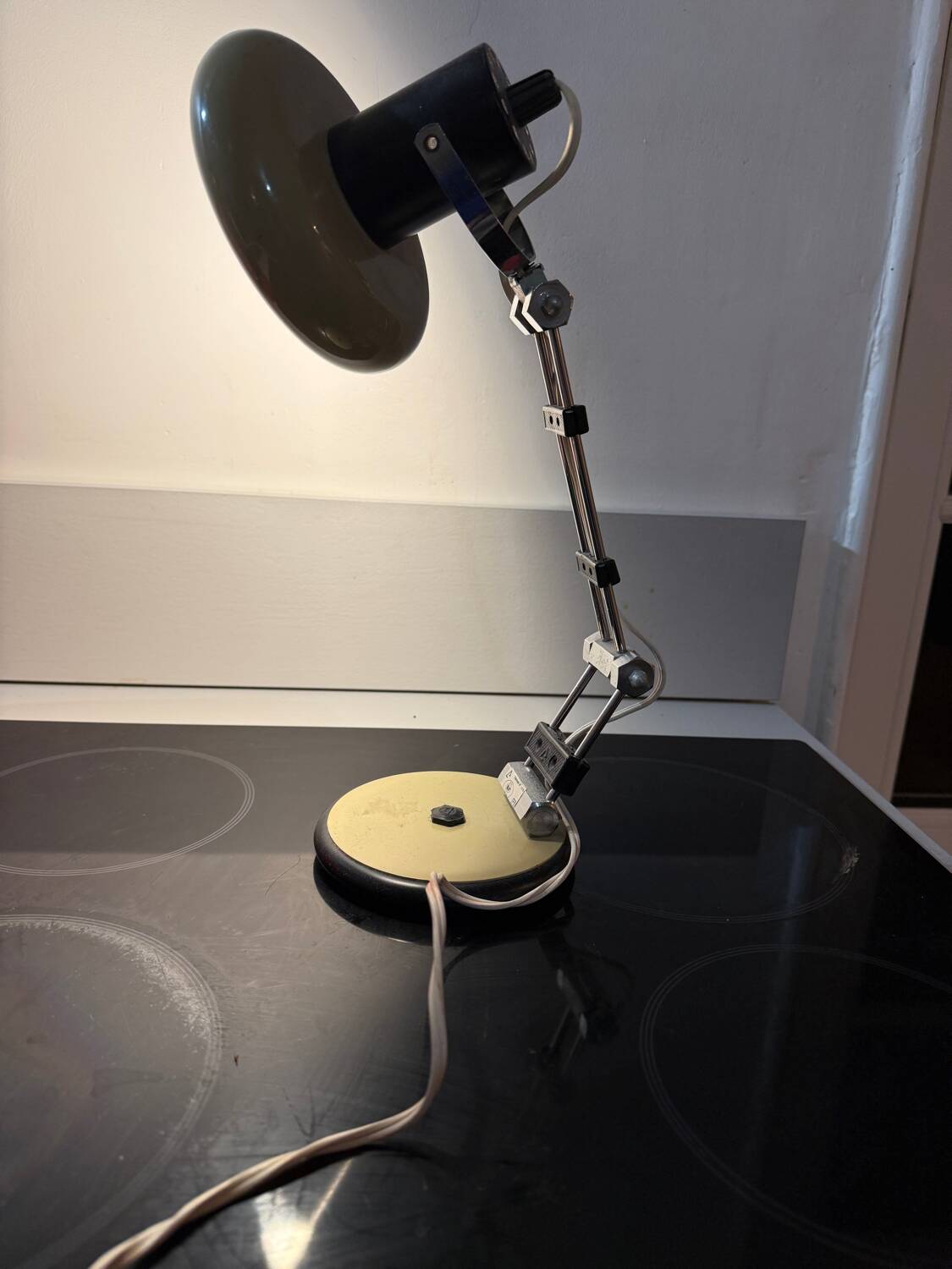 Lampe vintage Aluminor