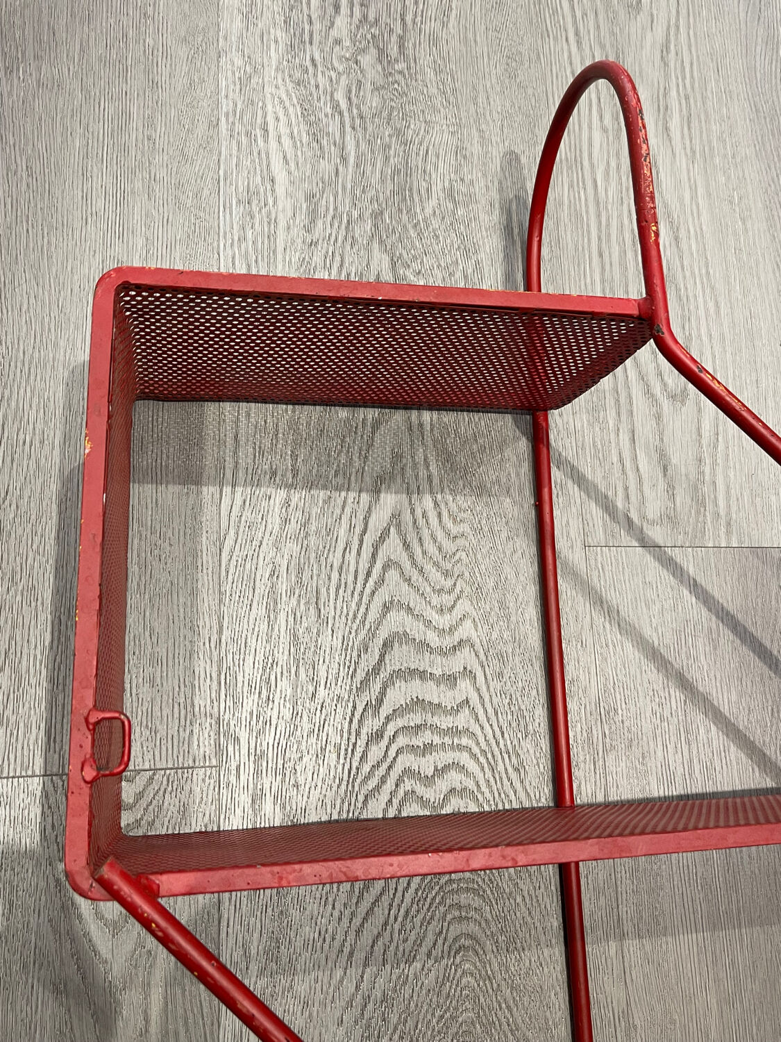 Étagère clé de sol Mathieu MATEGOT