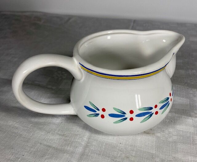 Cream pot by Geneviève Lethu 1995