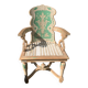 Fauteuil à entretoise en bois peint