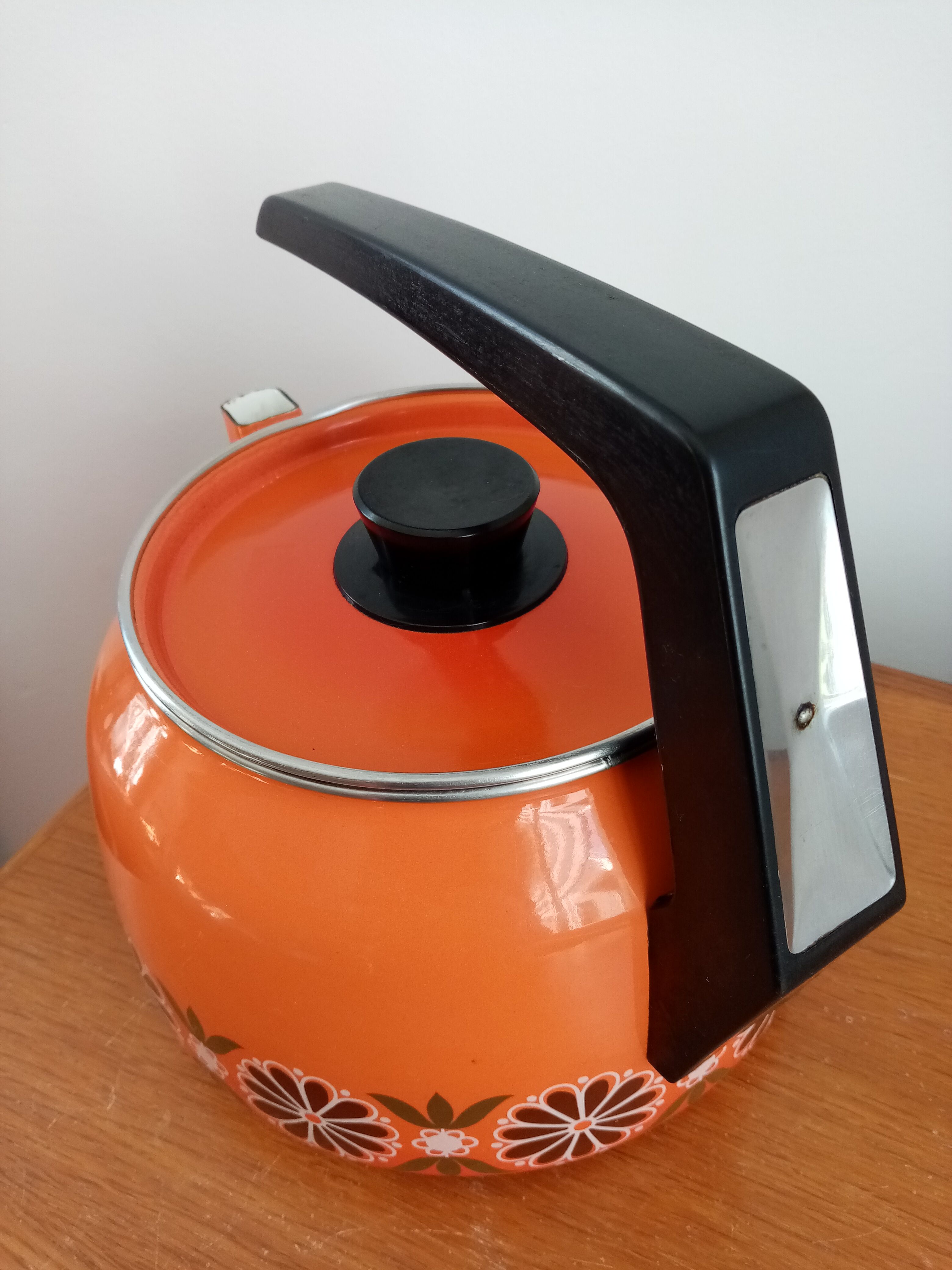 Enamelled vintage kettle