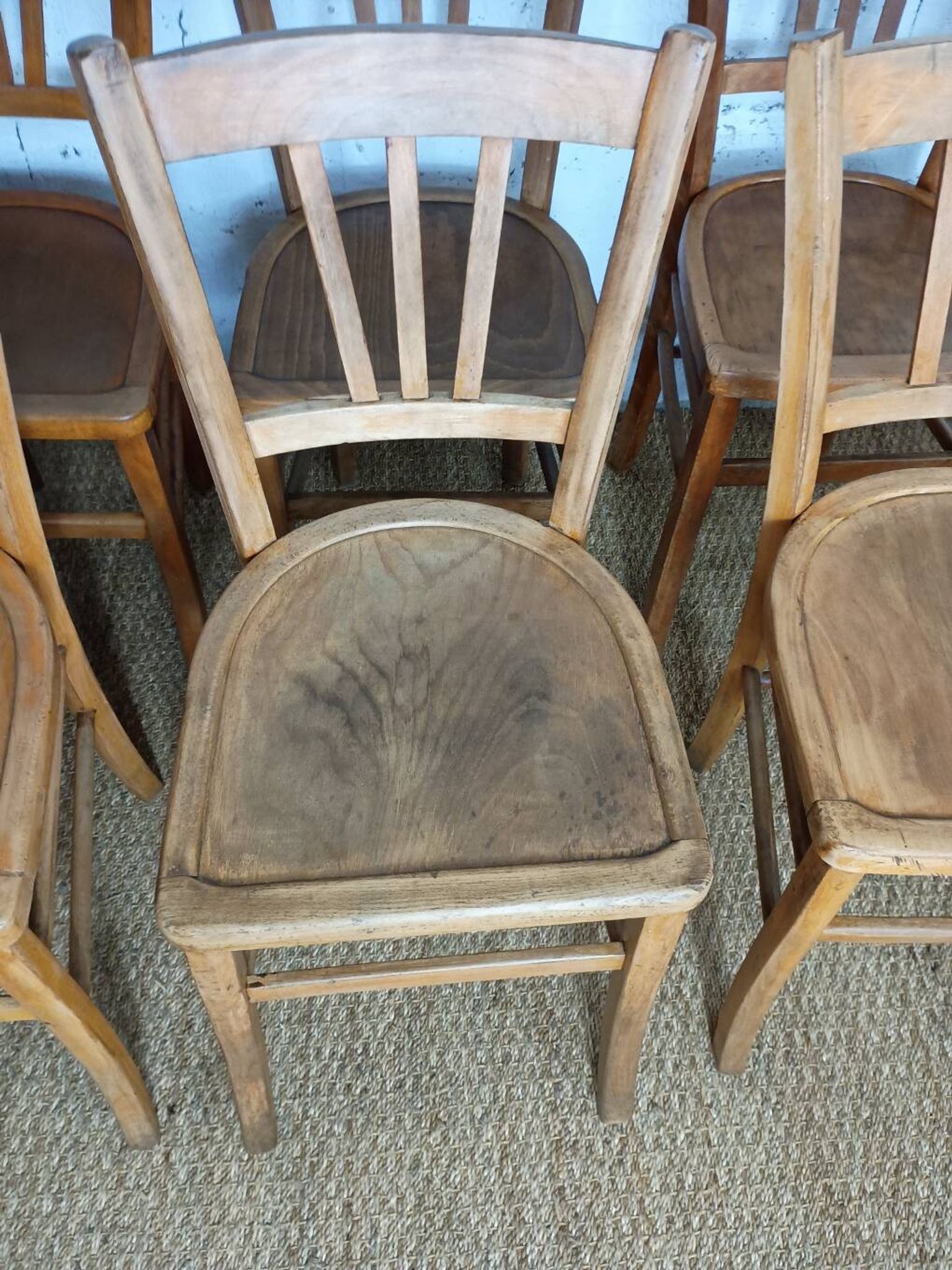 Ensemble de 10 chaises bistrot années 1950-60 vintage Luterma