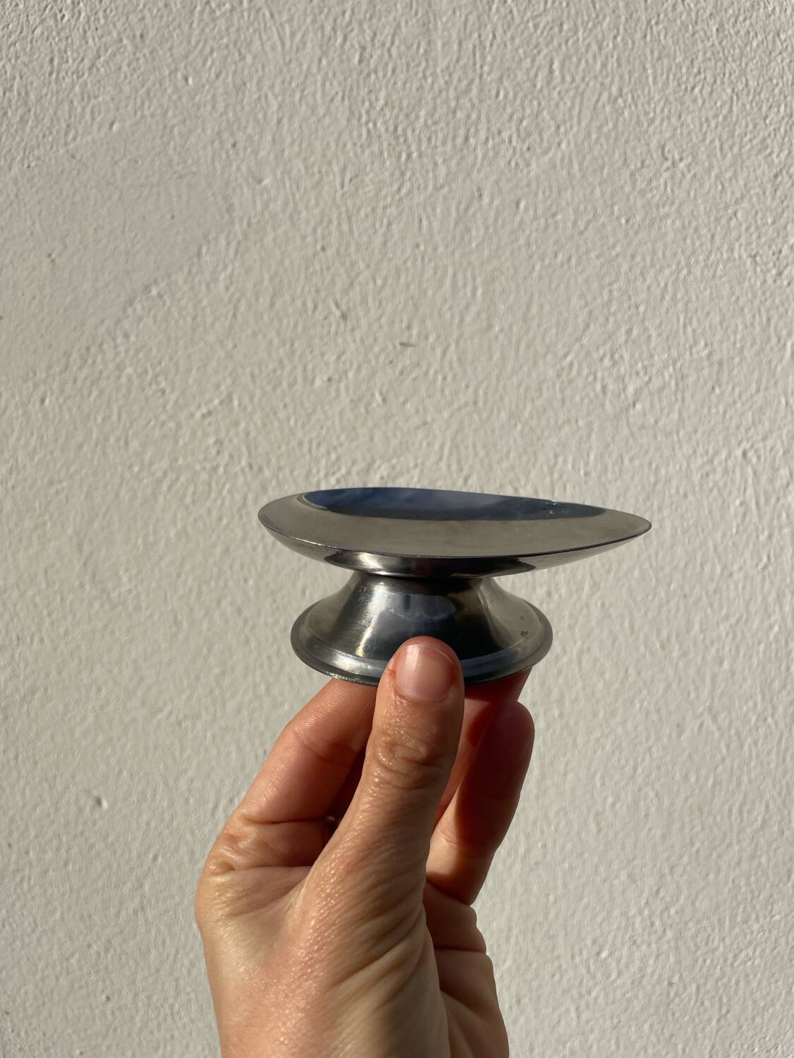 5 stainless steel cups 1970