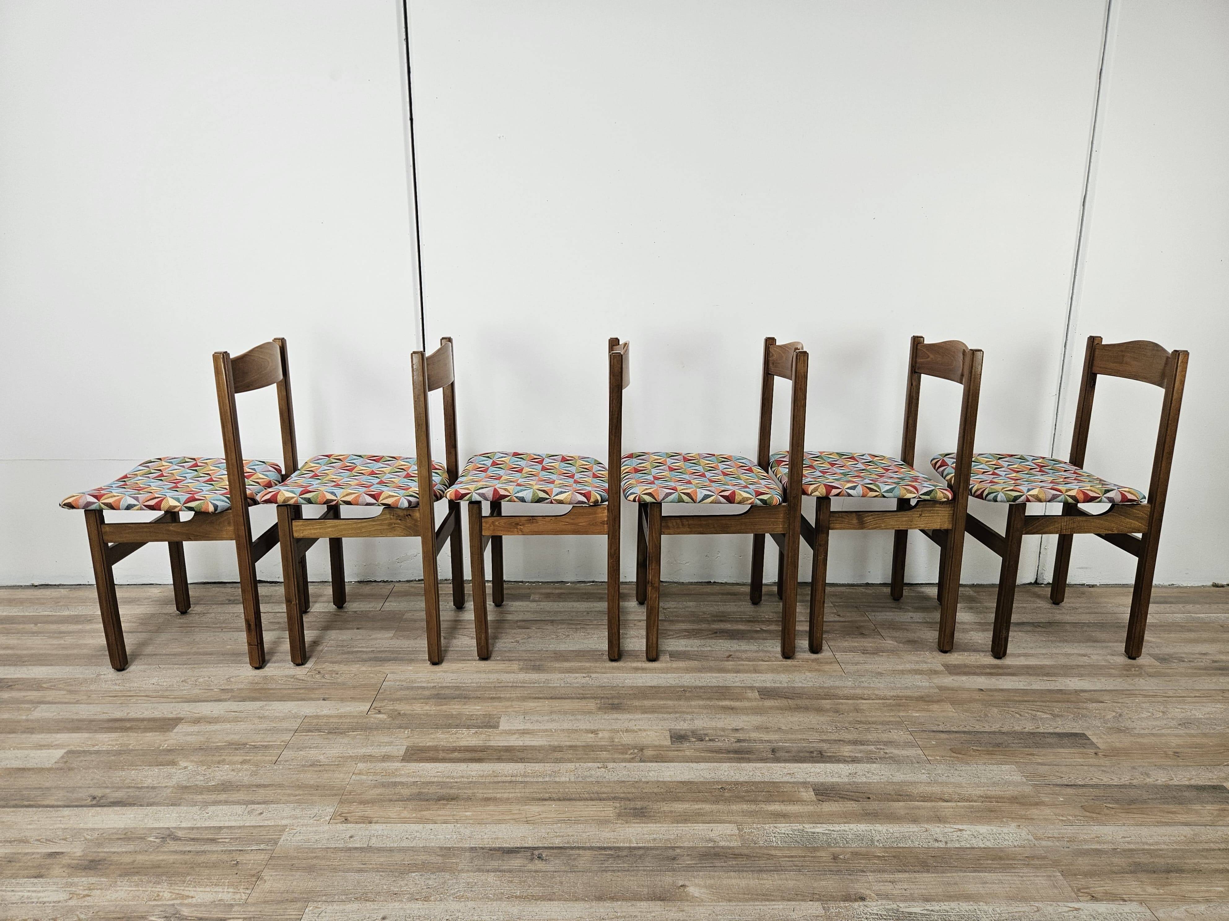 Chaises de salle à manger en hêtre des années 1950 avec assise géométrique