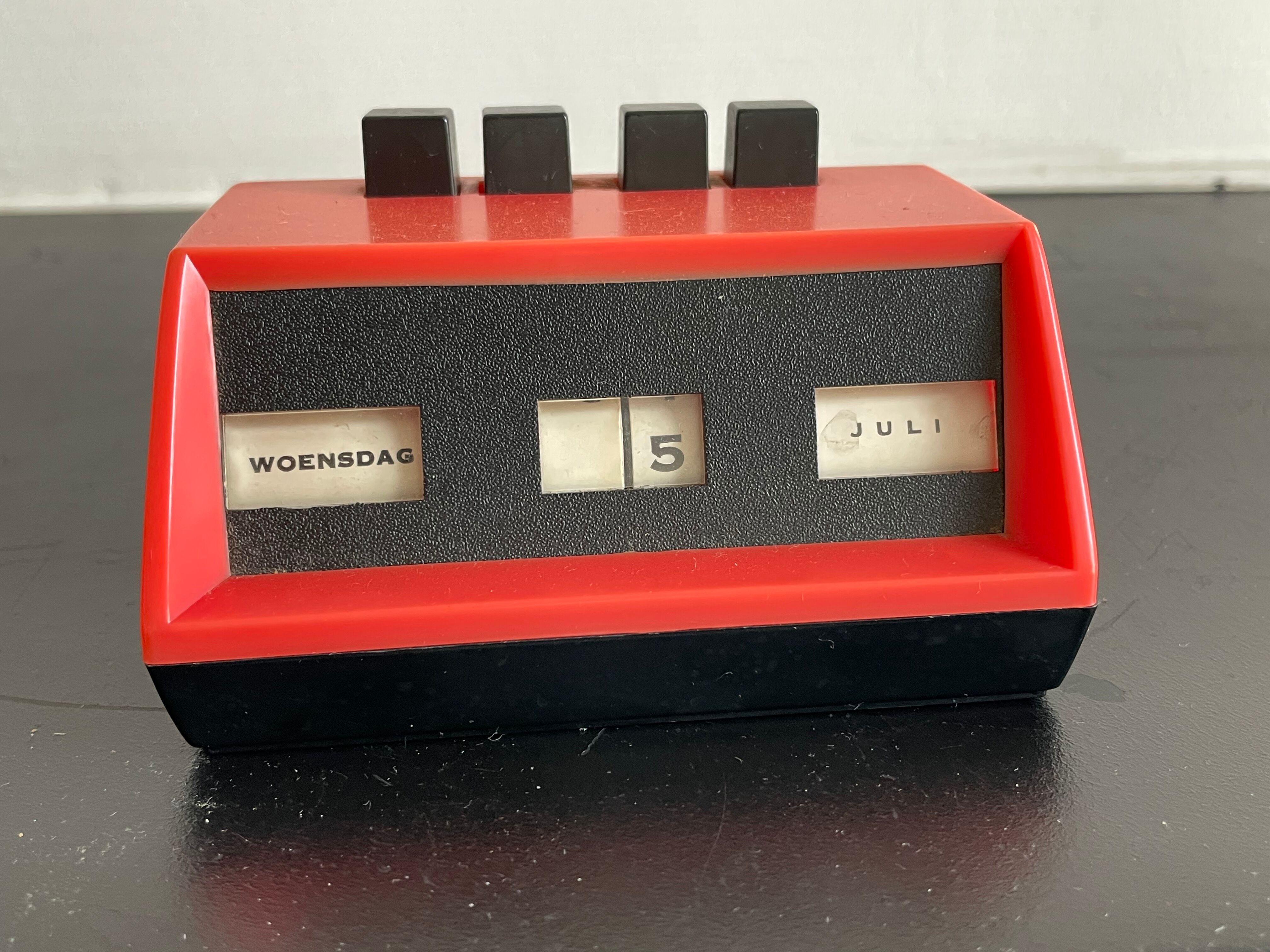 Petit calendrier de bureau space age 1970 seventies vintage