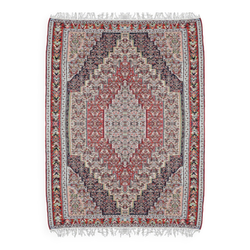 Kilim Rug: Senneh Iran: 2.95 x 2.00 metres - "Galerie Sardje"