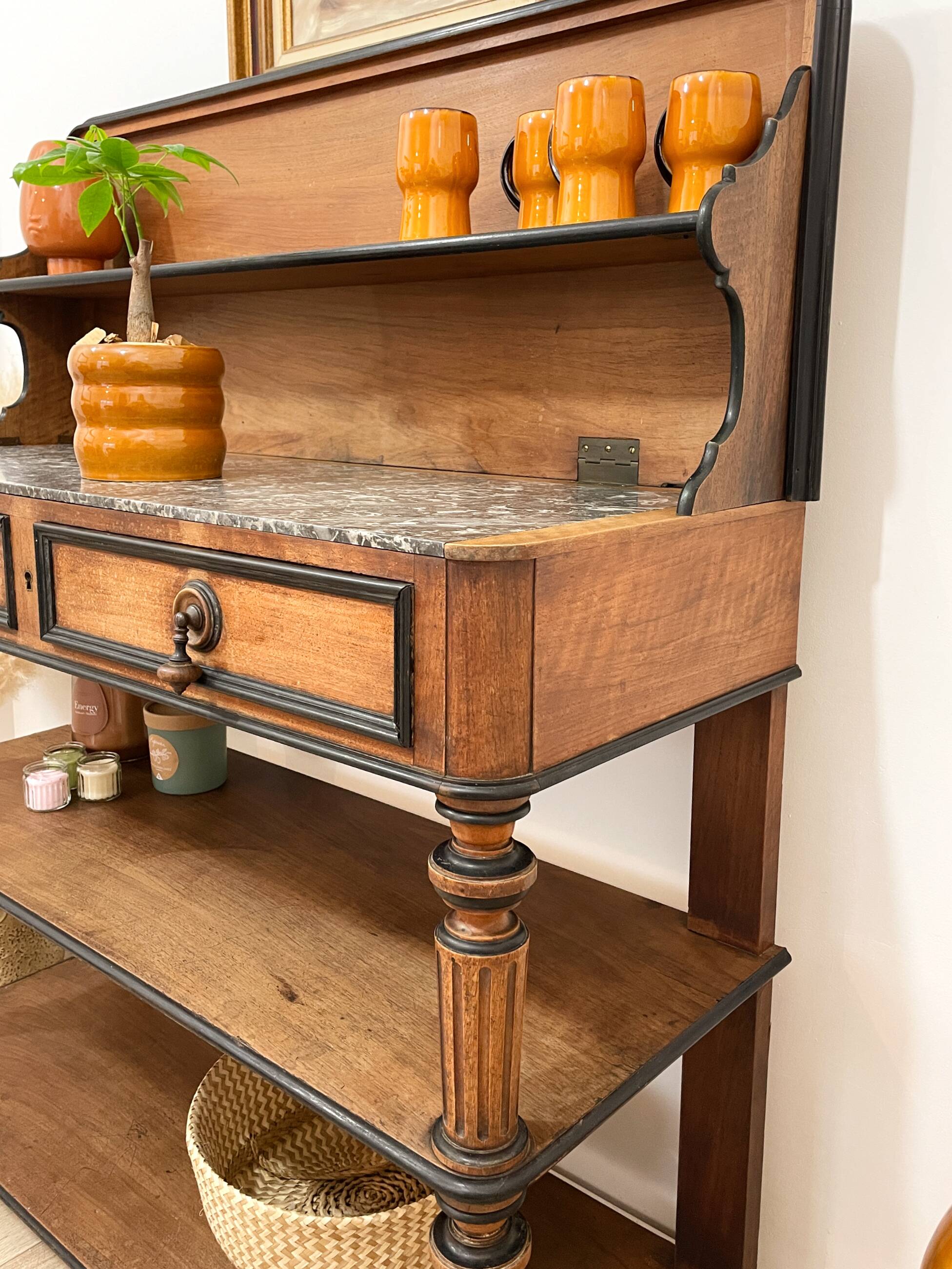 Buffet / Walnut dessert table - Early 20th century