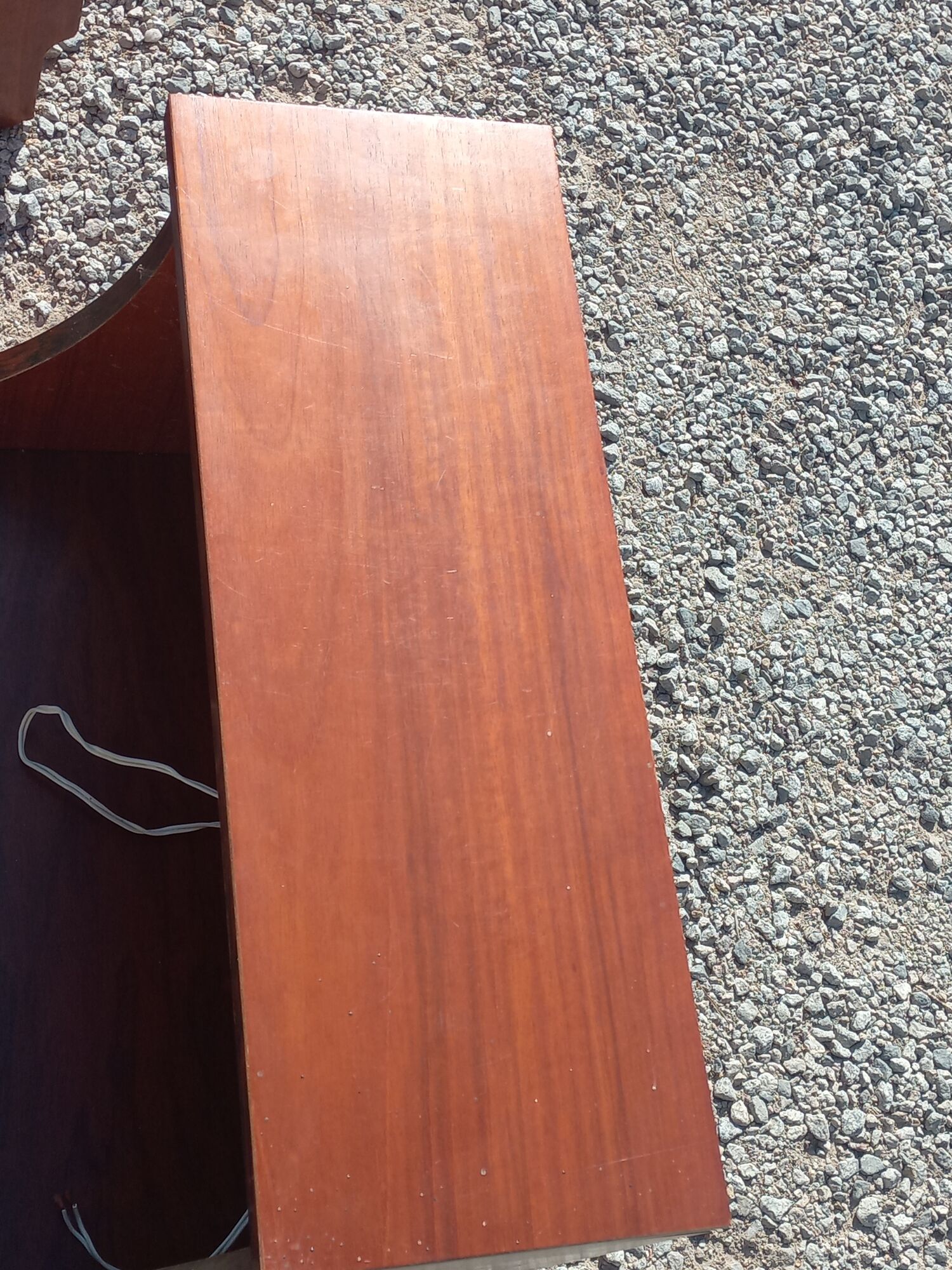 Pair of design bedside tables in orange resin rosewood with white melamine from the 70s