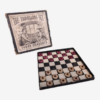 Antique draughts game, the travellers
