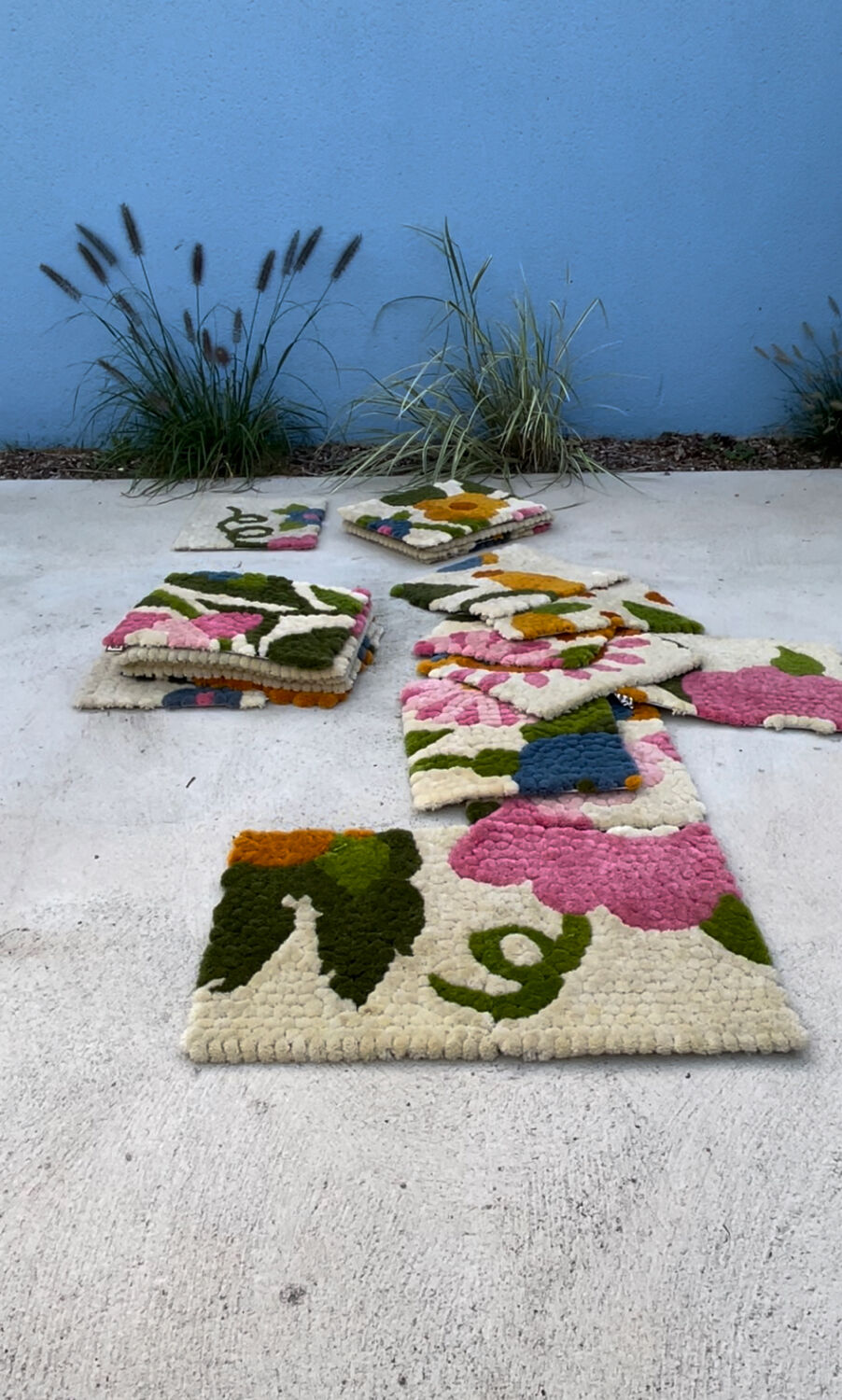 80s floral rug handmade tapitouf in pieces