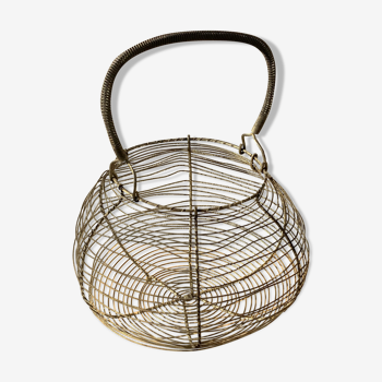 Vintage iron egg basket with hanse antique