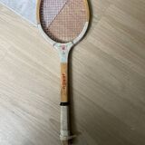 Ancienne Raquette de tennis
