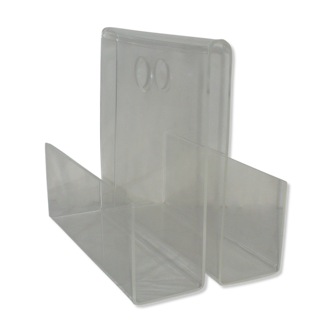 Magazine holders of the 70s