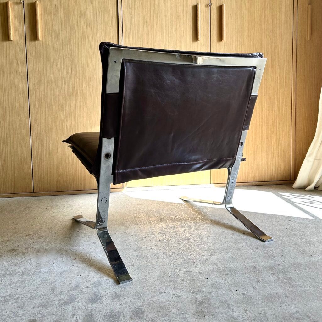 Airborne chairs - Joker -