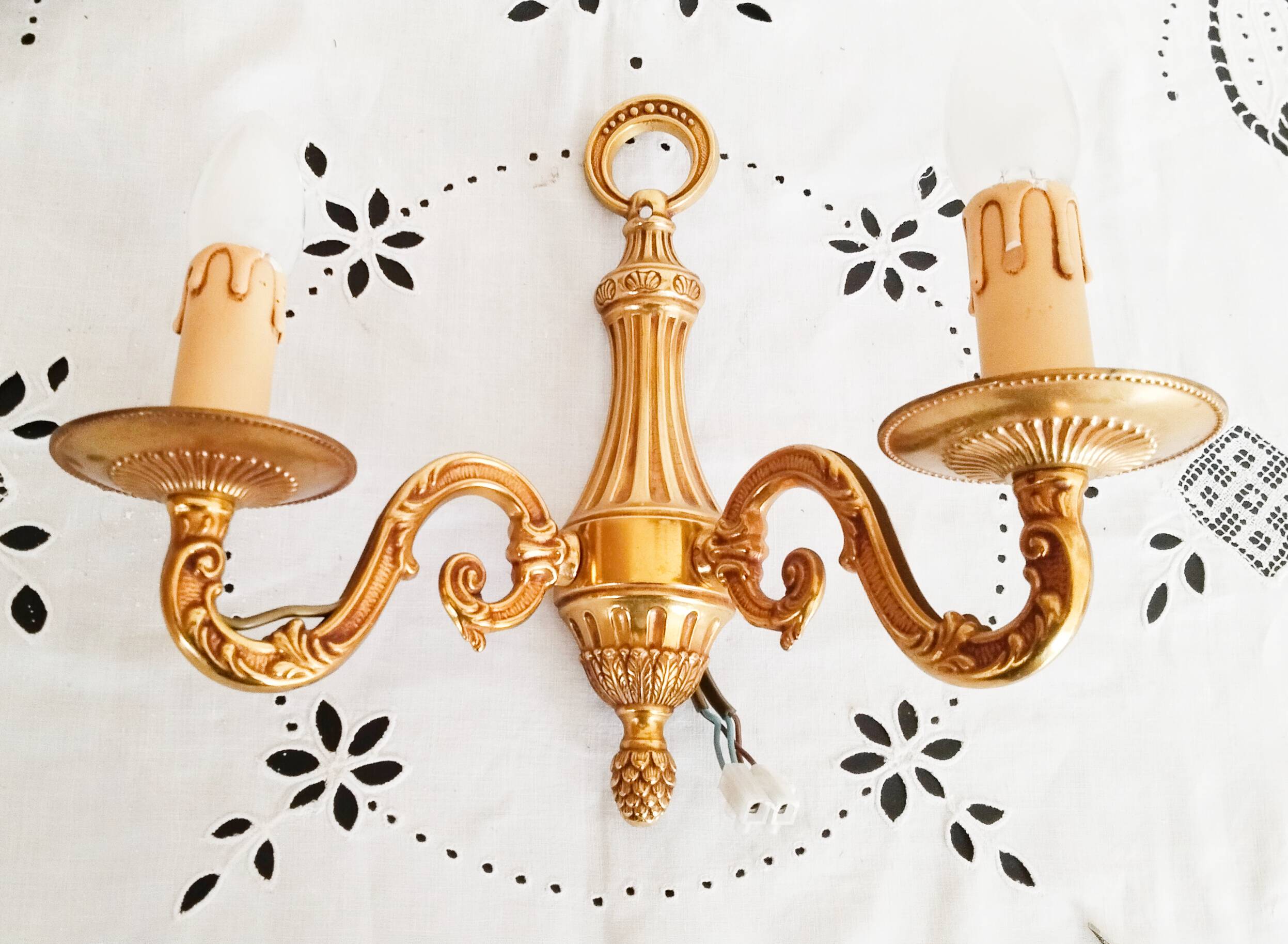 2-light brass wall light, vintage, Louis XVI style