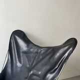designer butterfly armchair in chrome and black leather