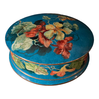 Antique porcelain candy box with floral motifs