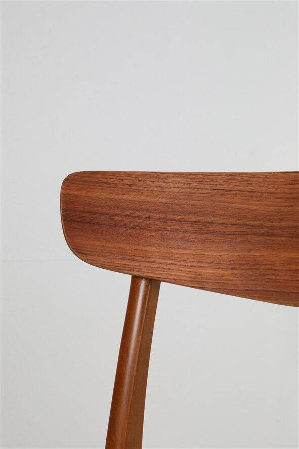 Findahl “Mosbøl” chair / 1960s / 1970s / teak / beech / skai / black / Mid Century Danish Modern Design
