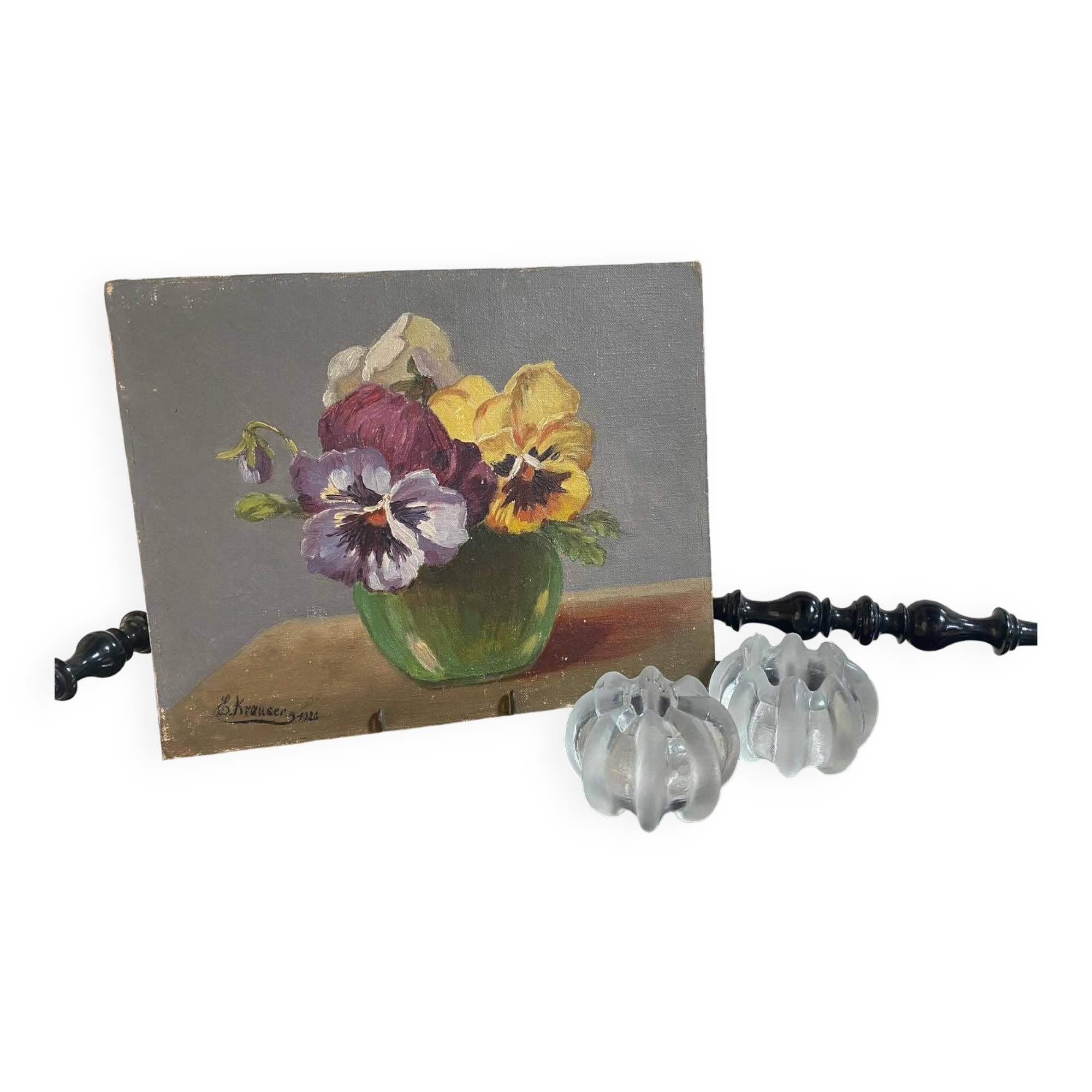 Set of 2 reversible molded glass candle holders