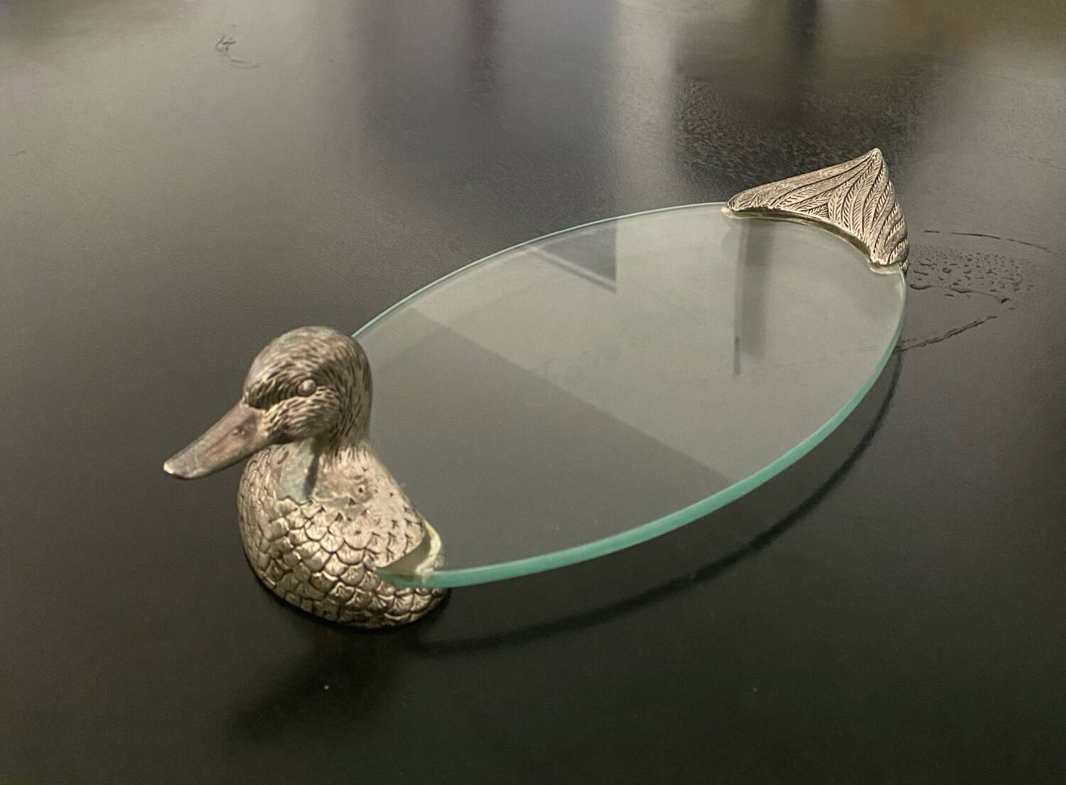 1 Foie gras serving dish and its shovel