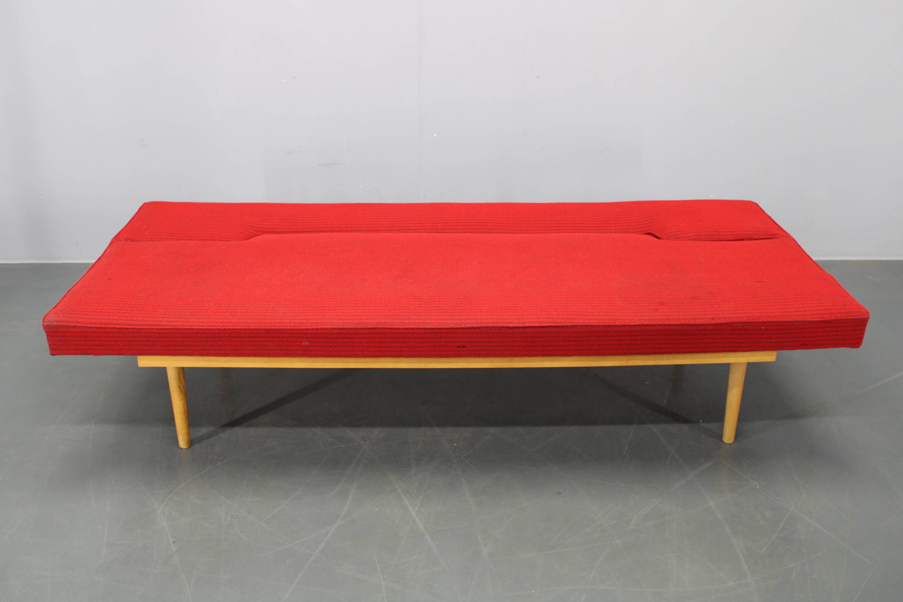 Mid-century sofa daybed by Miroslav Navrátil, Czechoslovakia, 1960s