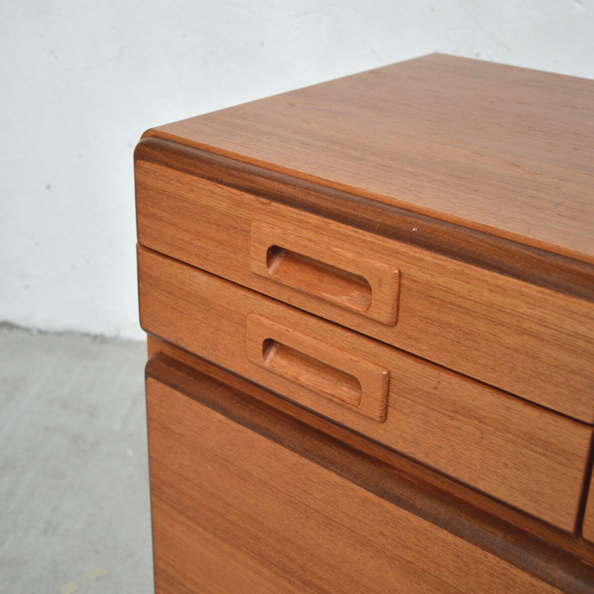 Holland multimedia sideboard, 1960