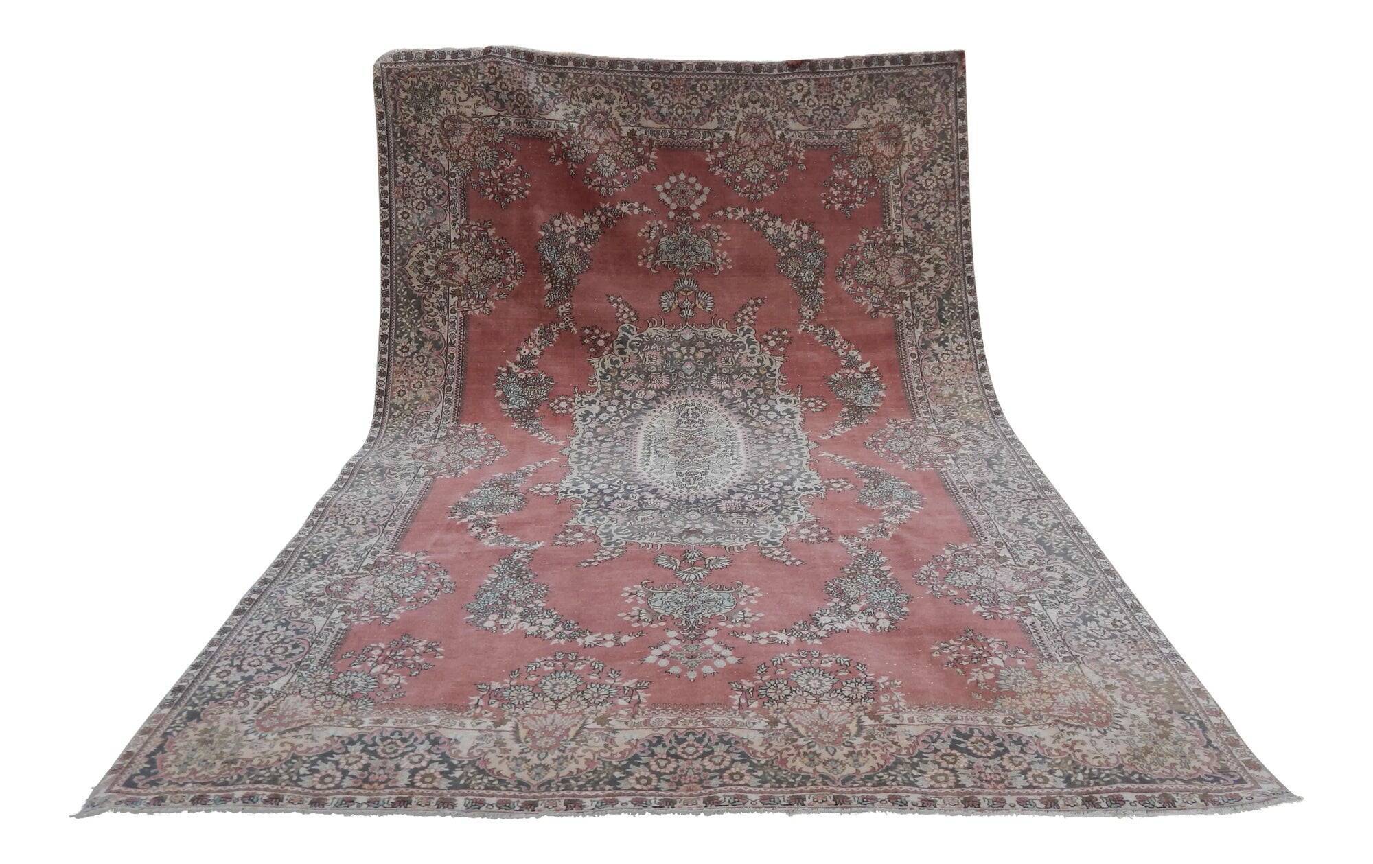 Vintage Turkish Oushak rug 245x345 cm
