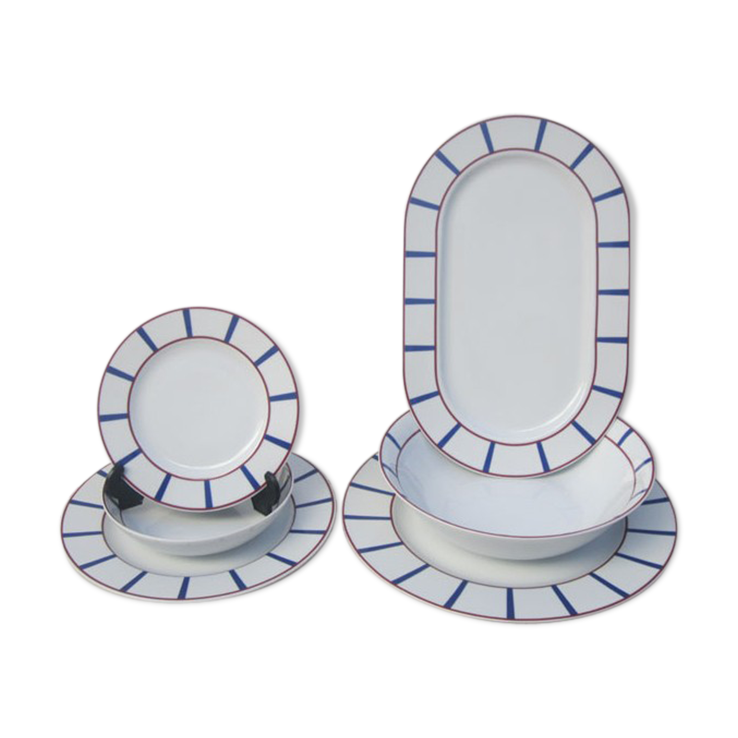 Basque crockery service