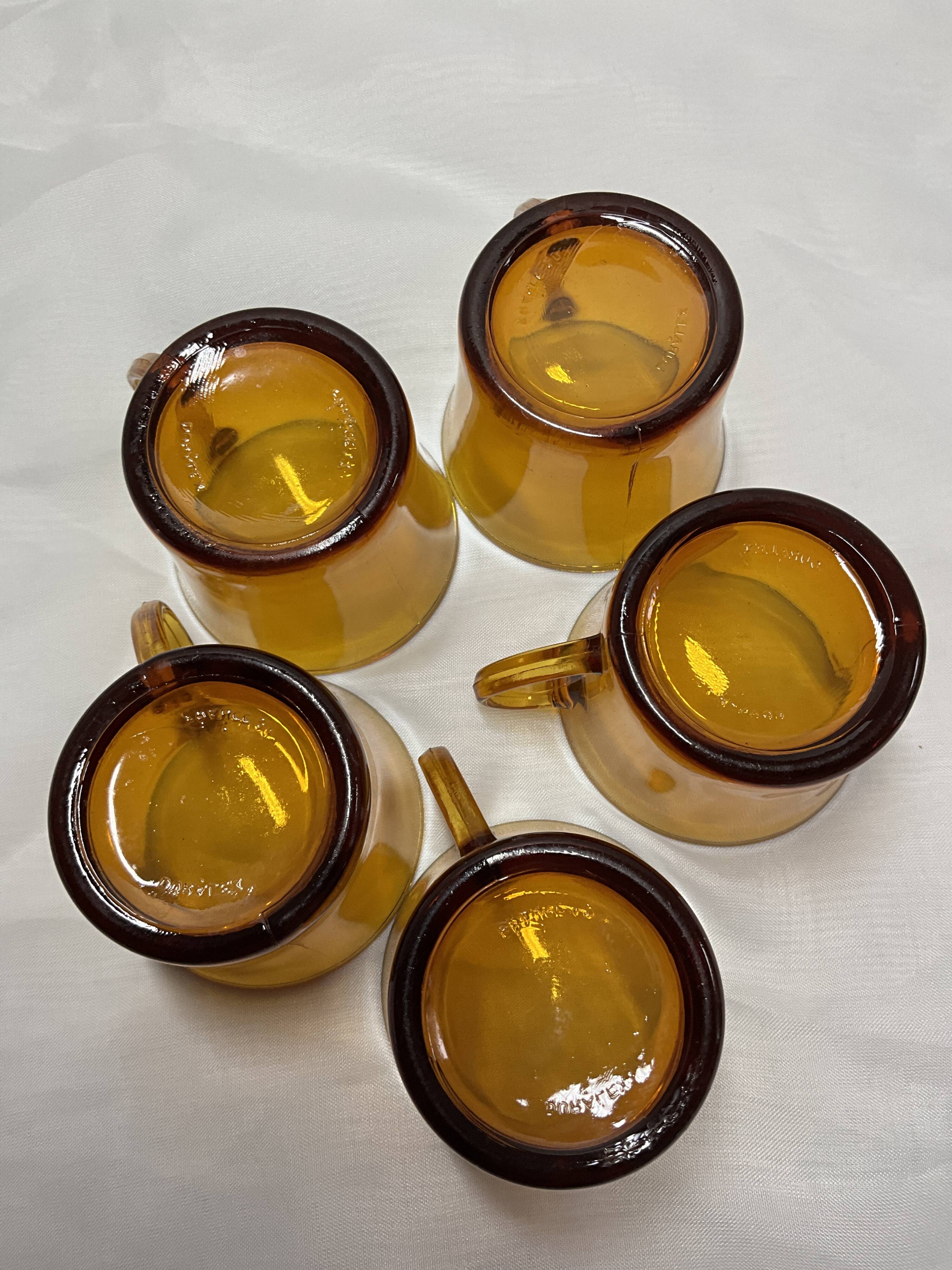 Five Duralex coffee cups