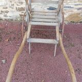 Ancienne charette en bois vintage
