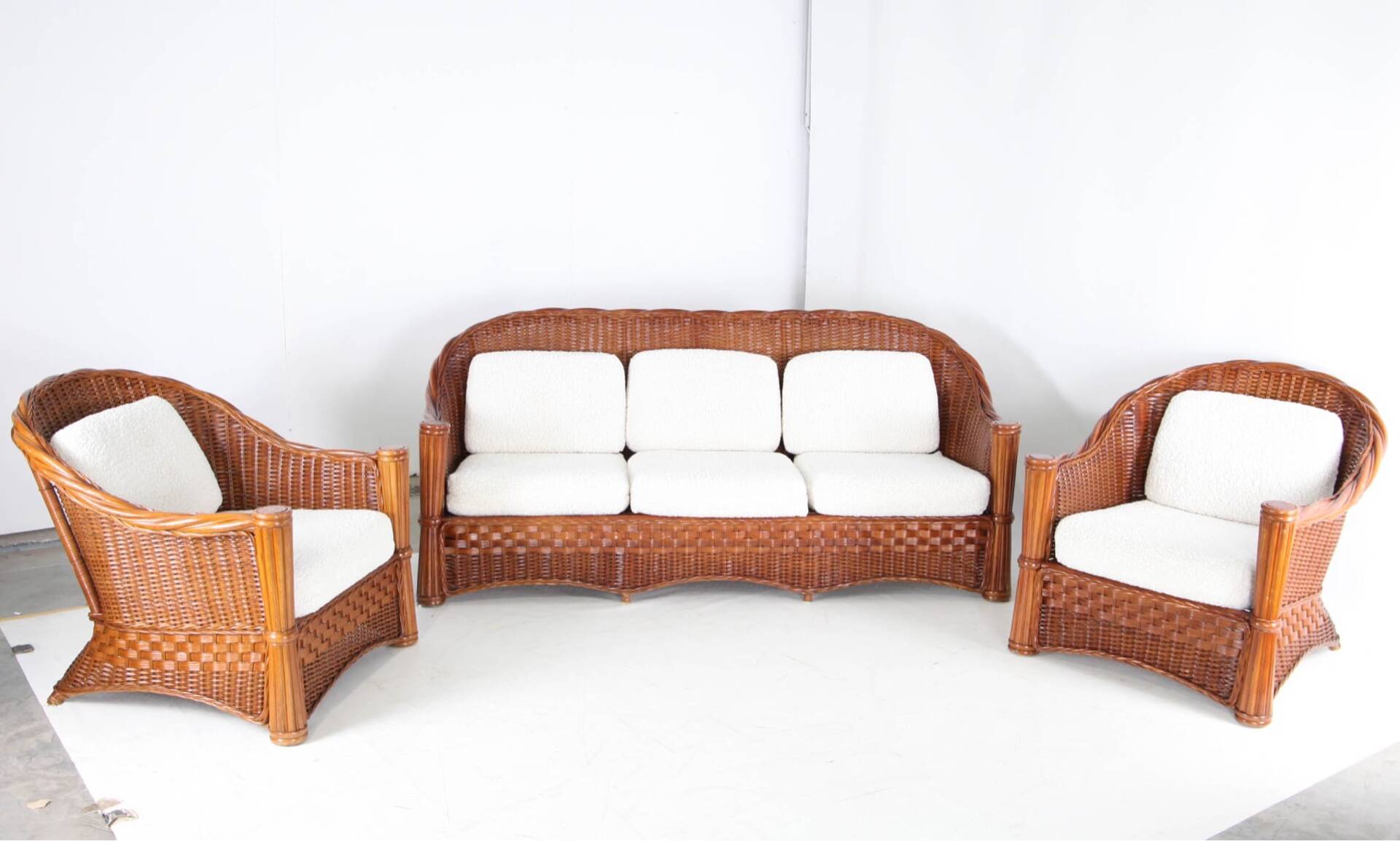 Rattan lounge set
