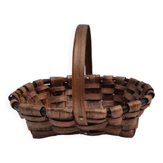 Banana leaf basket