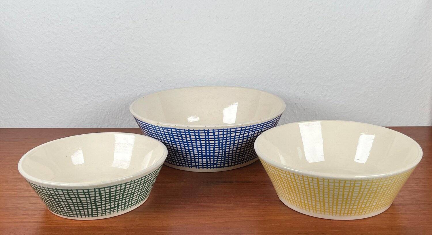 Mid-century German ceramic bowls by Limburg, 1960s, set of 3.