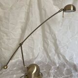 Massive desk lamp