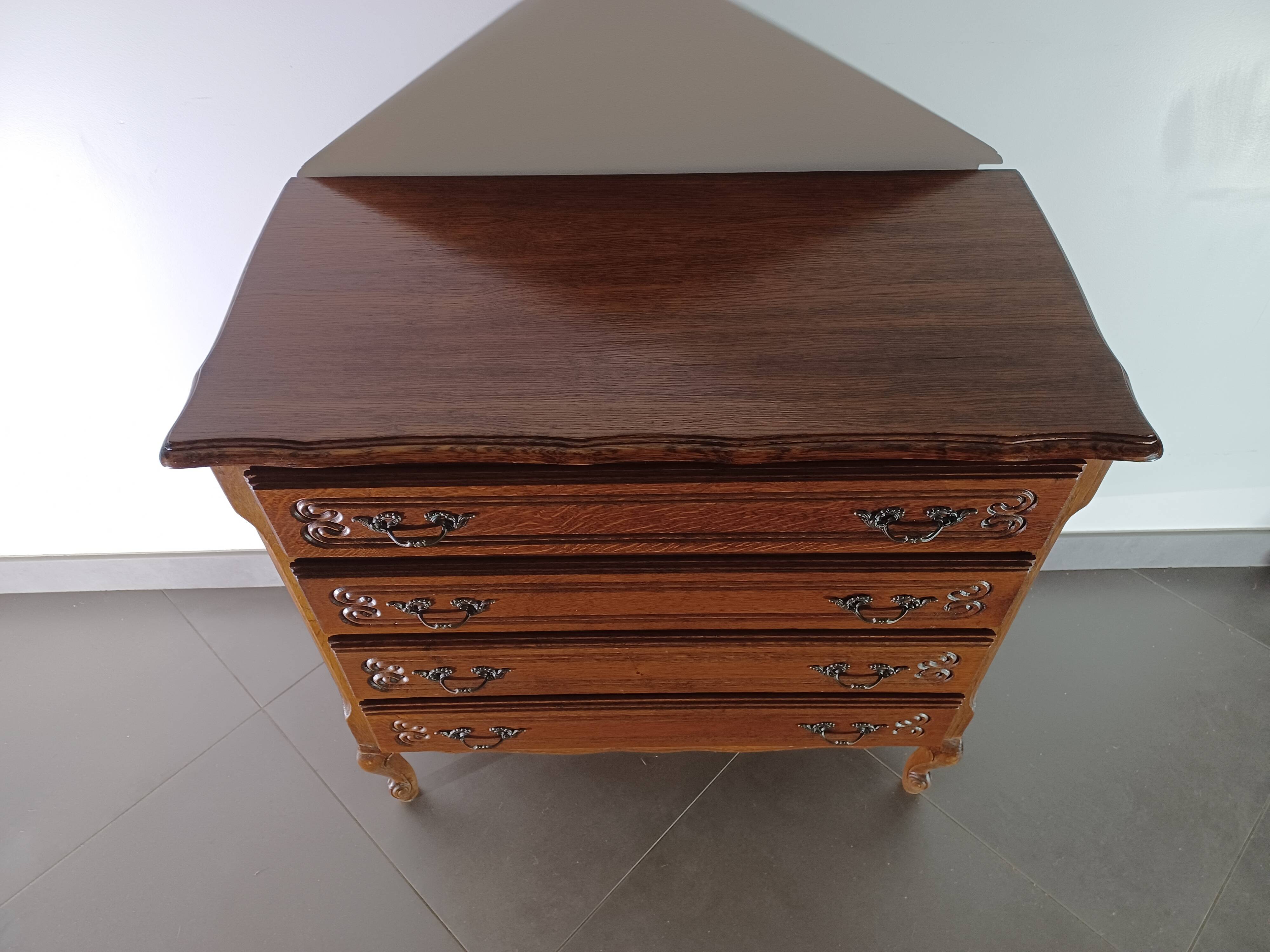 Louis XV style four-drawer chest of drawers