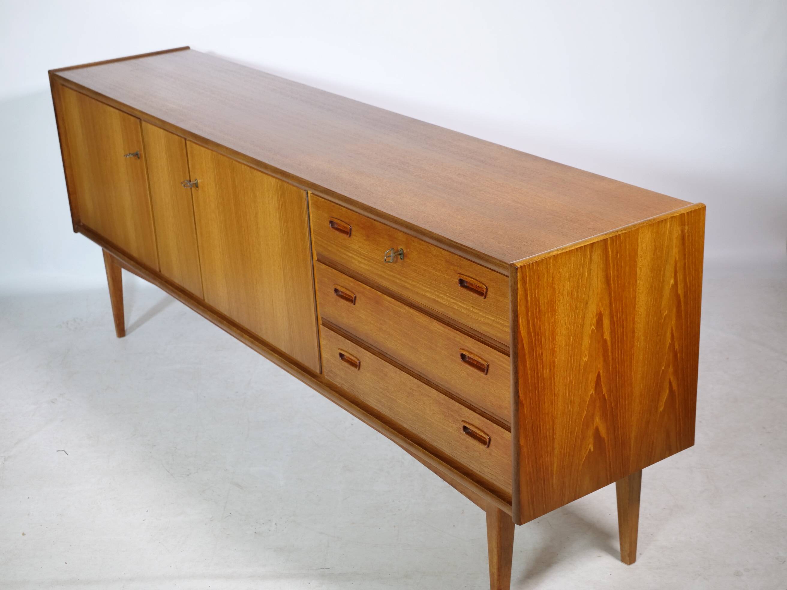 Mid-Century Design Teak Sideboard by Bartels, Germany, 1960s