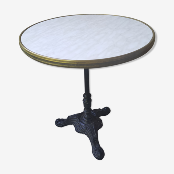 Bistro table