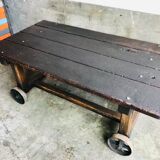 Rolling coffee table