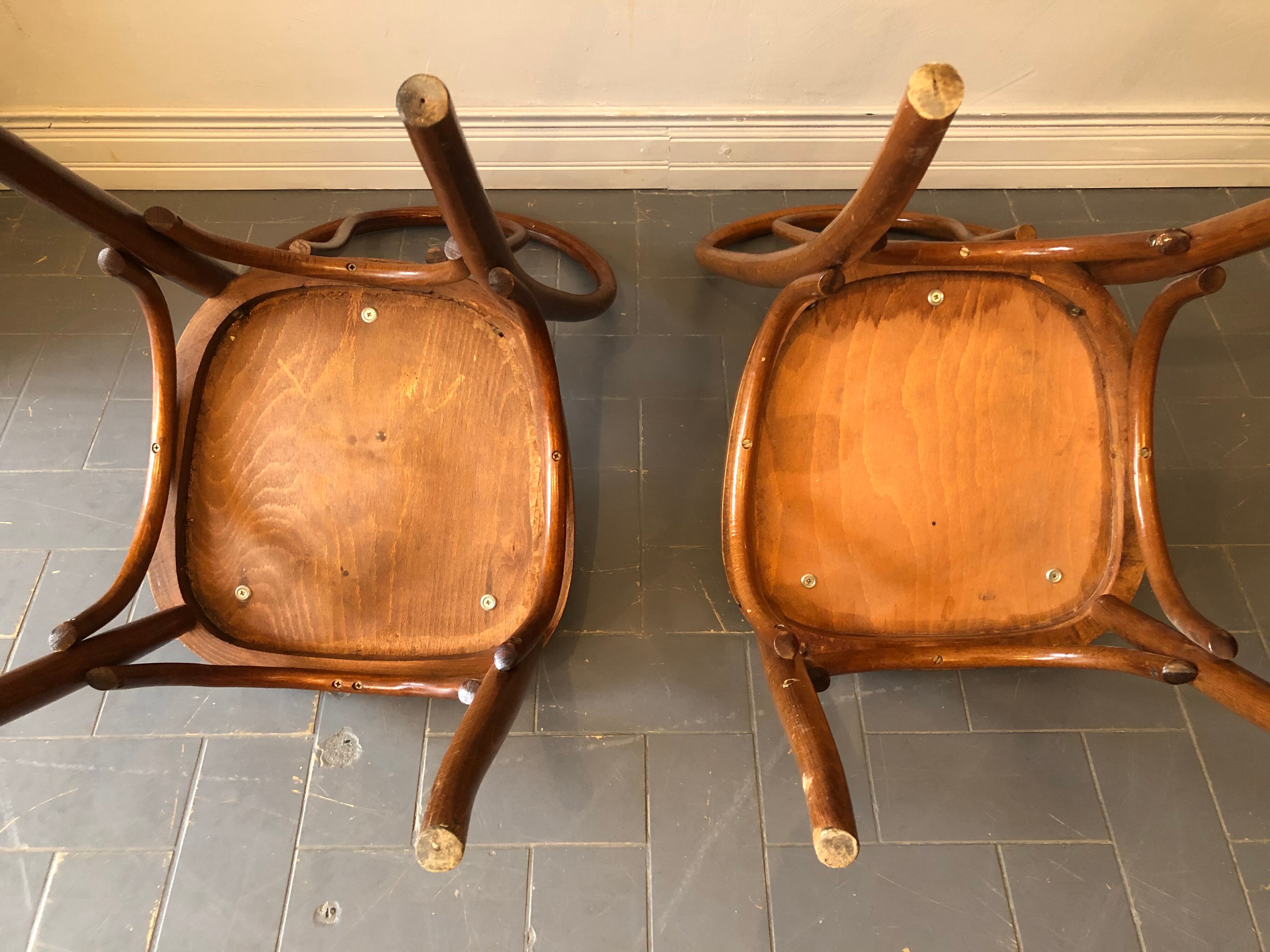 Bistro chair duo
