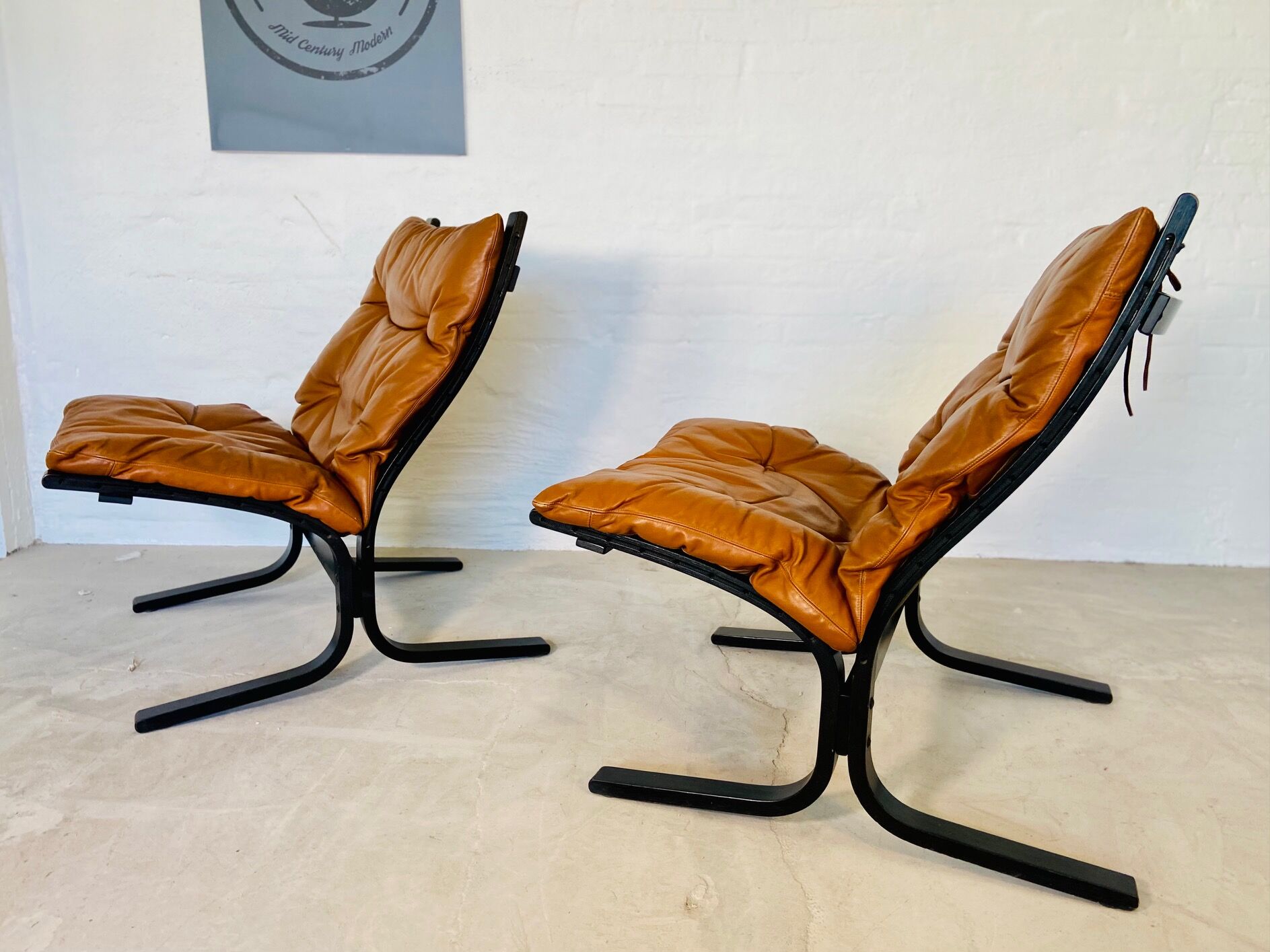 Vintage norwegian mid century leather Seista chairs by Ingmar Relling