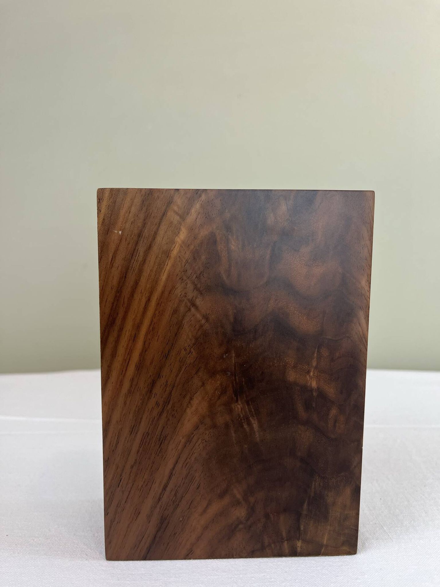 Vase en bois design minimaliste