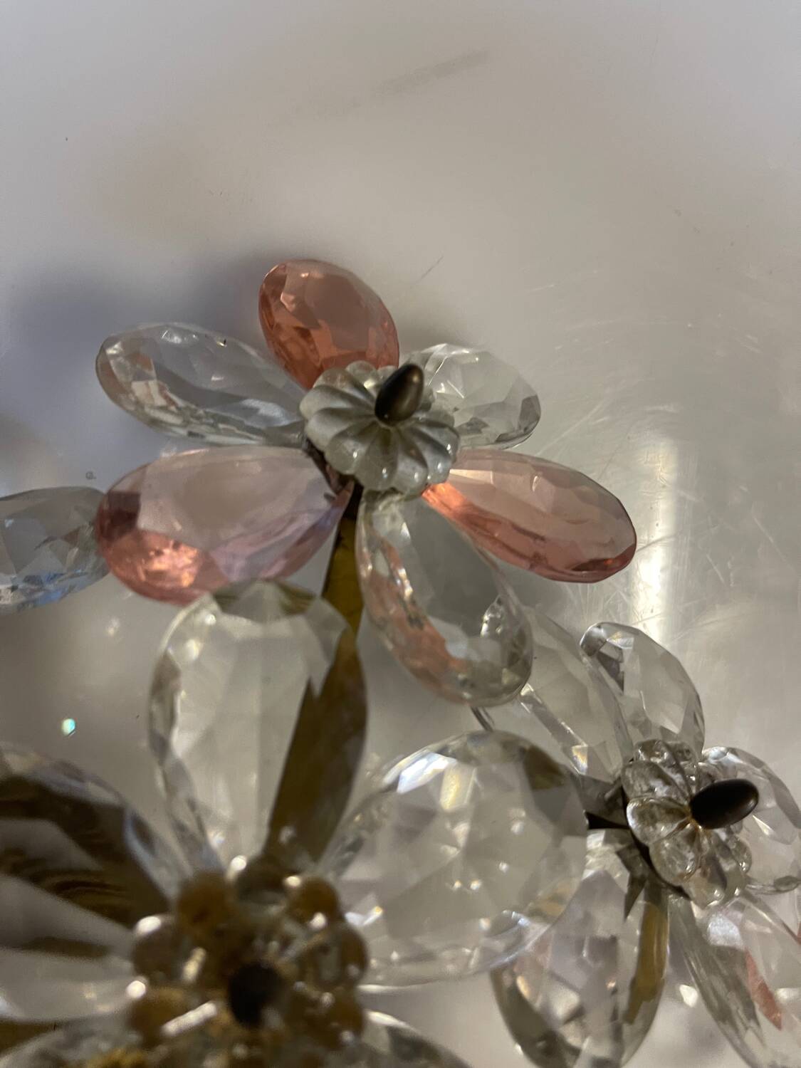 Plafonnier en verre de Murano à motif floral rose des années 1970