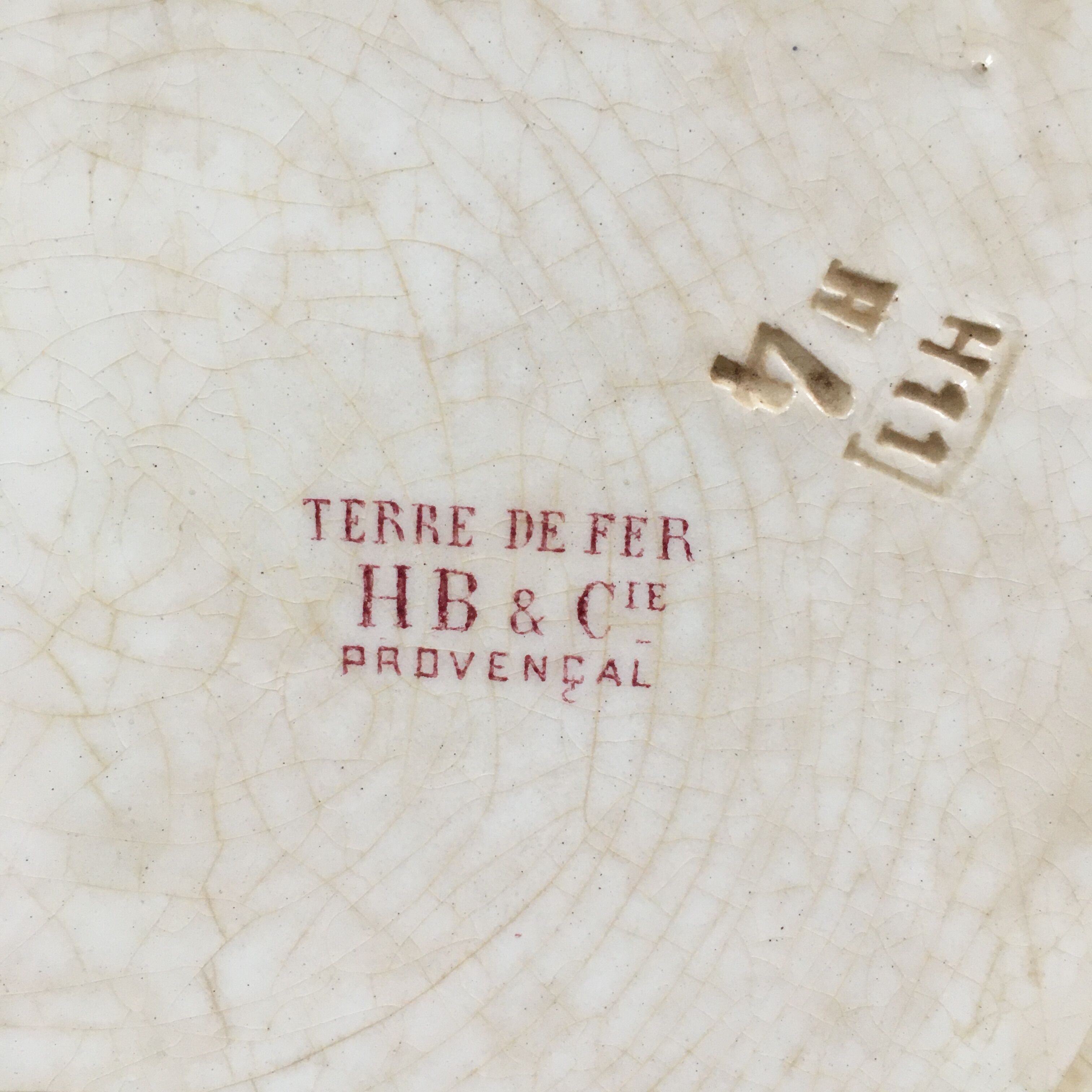 Terre de Fer serving dish