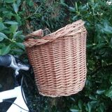 Vintage wicker basket for bicycle