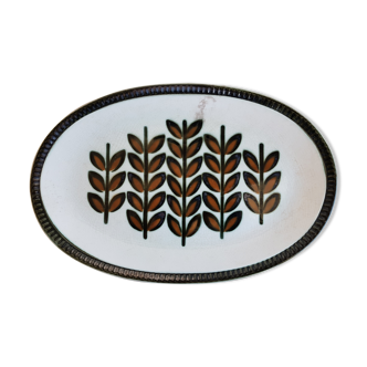 Flat oval presentation Boch La Louvière model Rambouillet