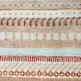 Tapis d'orient entièrement fait à la main dit "Khyber"