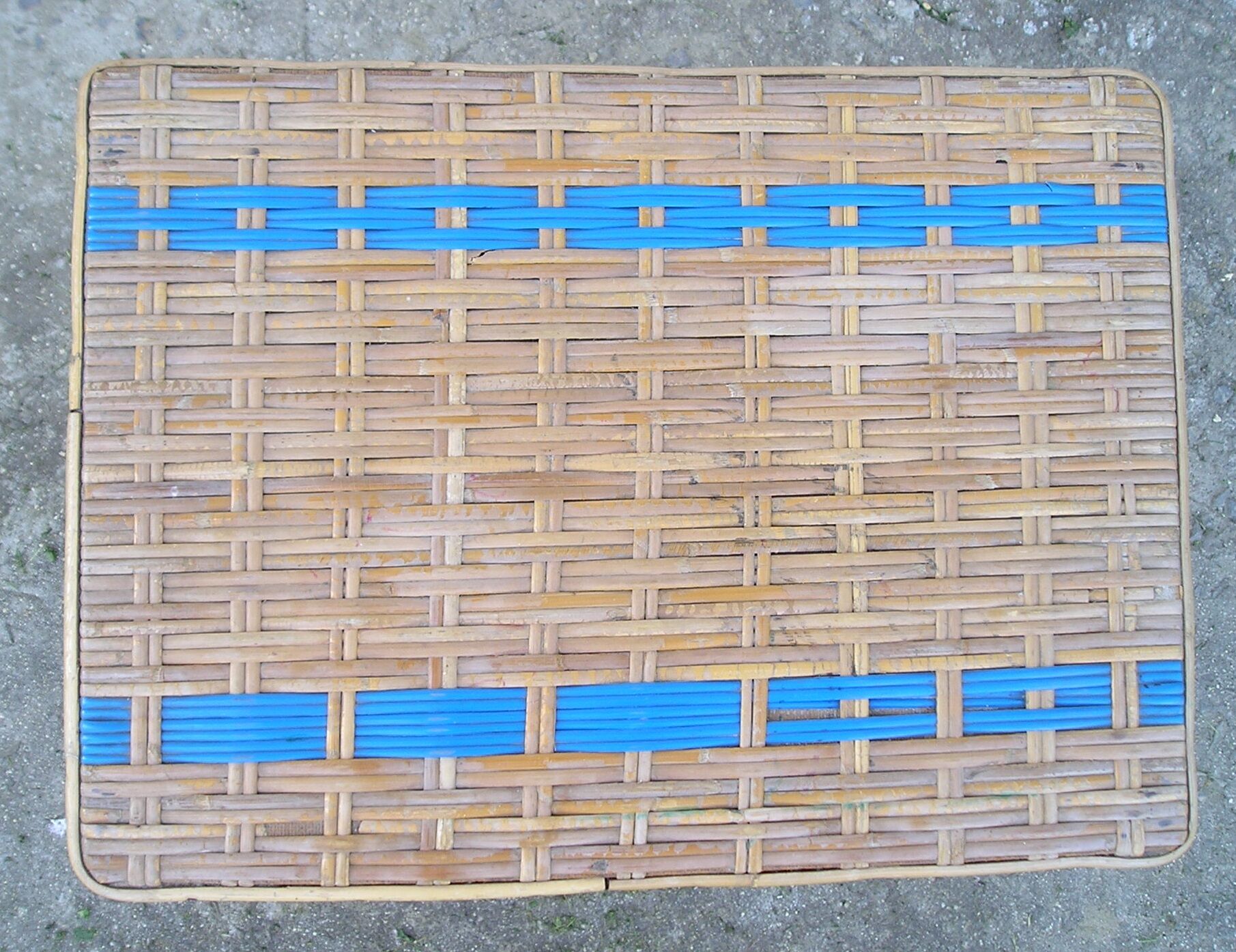 Rattan wicker sofa tip table